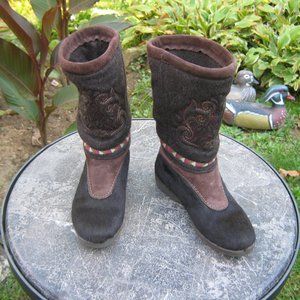 *SOLD *Tecnica Real Fur Suede Leather Embroidered Apres Boots Size 7